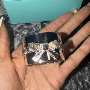 Brand new Kate Spade Silver Bow Cuff napkin ring